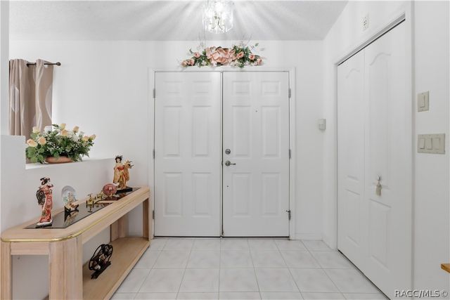 3741 W Giraffe Drive, Dunnellon, FL 34433