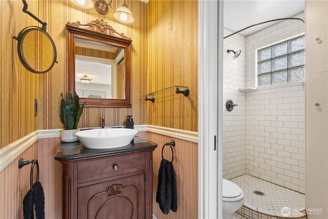 19612 Langaunet Lane NE, Poulsbo, WA 98370