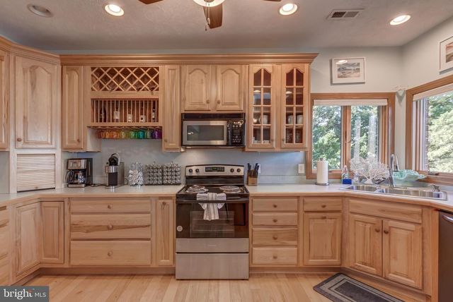 476 WILSON ST, Bumpass, VA 23024