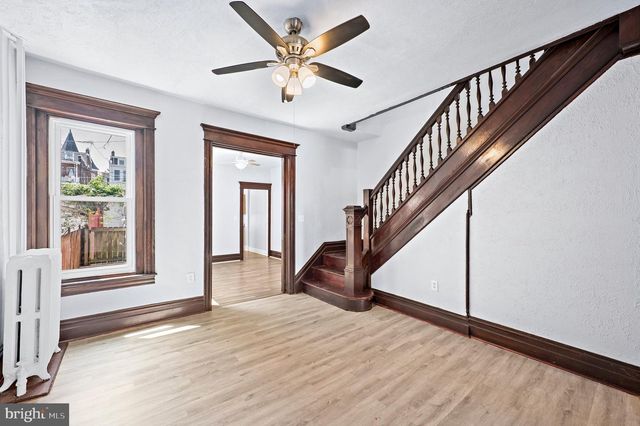 120 S 13TH ST, Allentown, PA 18102