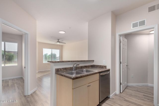 18416 N Cave Creek Road Apt 3036, Phoenix, AZ 85032