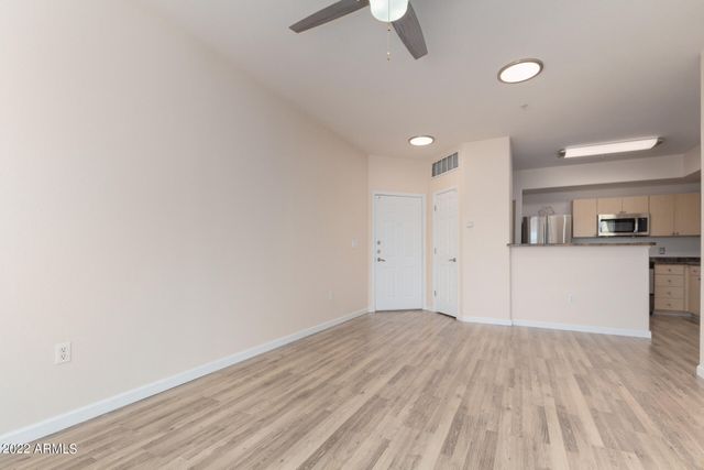 18416 N Cave Creek Road Apt 3036, Phoenix, AZ 85032