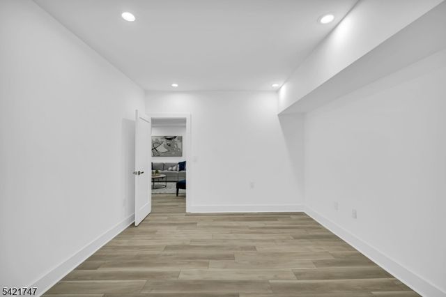 15 Orchard Ln, Livingston Twp., NJ 07039