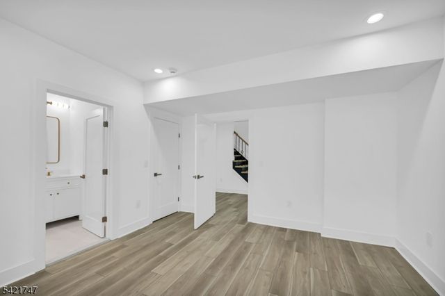 15 Orchard Ln, Livingston Twp., NJ 07039