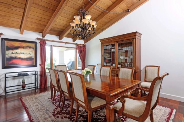 5595 Rutgers Rd, La Jolla, CA 92037