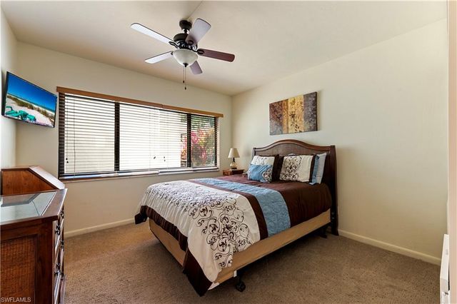 1822 Kings Lake BLVD 102, Naples, FL 34112