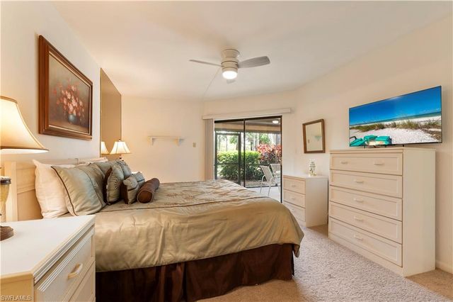 1822 Kings Lake BLVD 102, Naples, FL 34112