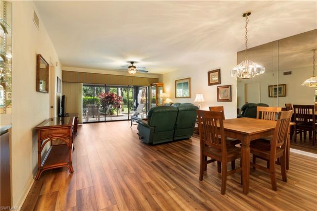 1822 Kings Lake BLVD 102, Naples, FL 34112