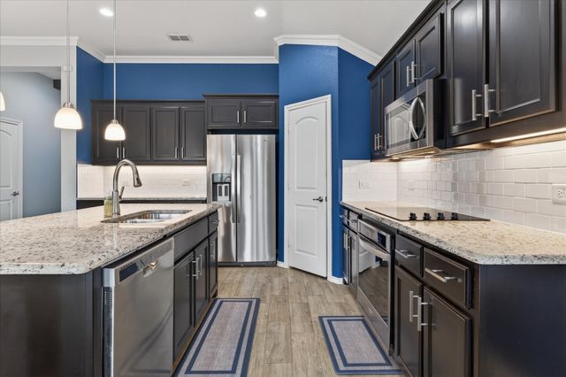 628 Presidio Street, Aubrey, TX 76227