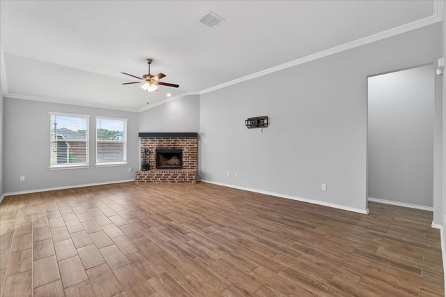 628 Presidio Street, Aubrey, TX 76227