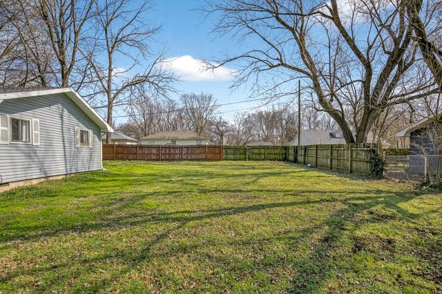 636 N Dana Avenue, Republic, MO 65738