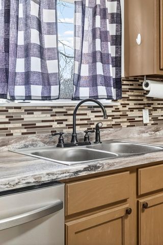 636 N Dana Avenue, Republic, MO 65738