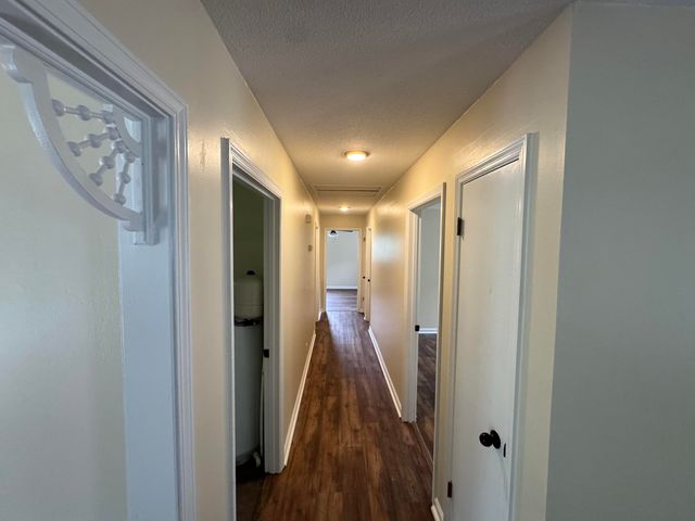 600 Pine Oaks Drive, Tunnel Hill, GA 30755