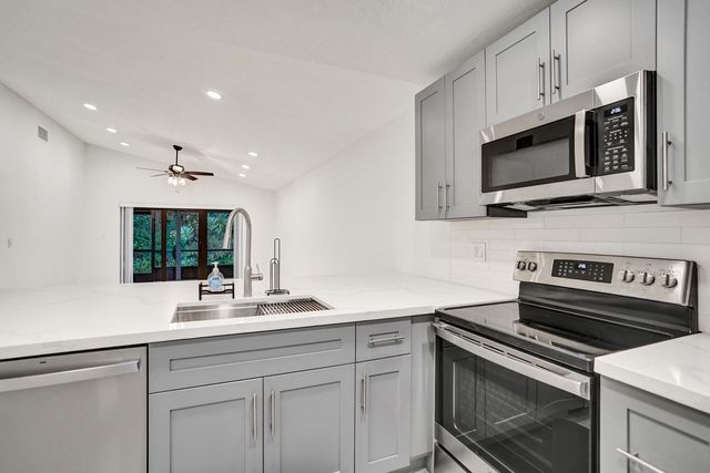 3817 Arelia Drive S, Delray Beach, FL 33445