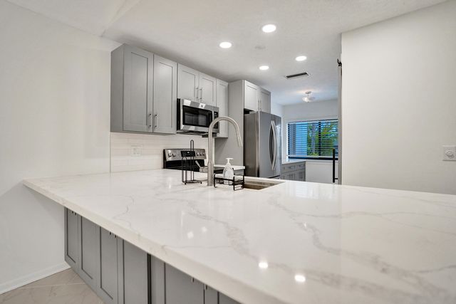 3817 Arelia Drive S, Delray Beach, FL 33445