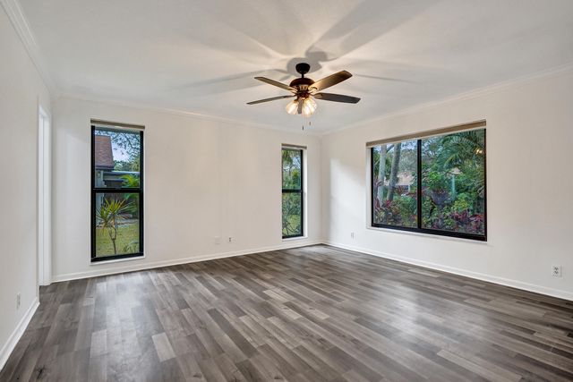 3817 Arelia Drive S, Delray Beach, FL 33445