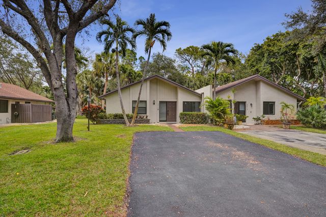 3817 Arelia Drive S, Delray Beach, FL 33445