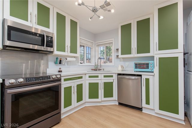 1016 Sweeney Avenue, Las Vegas, NV 89104