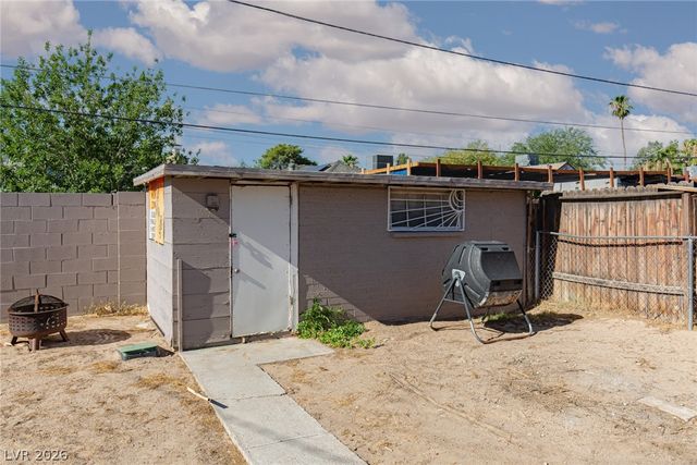 1016 Sweeney Avenue, Las Vegas, NV 89104