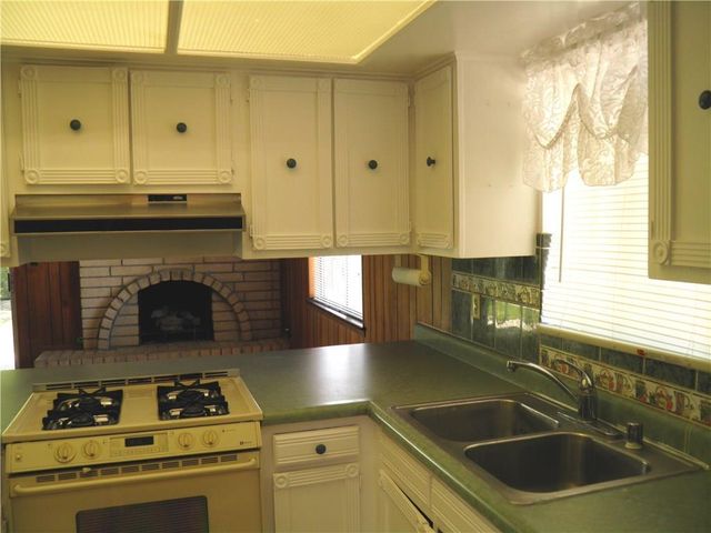 316 Pageant Court, El Paso, TX 79912