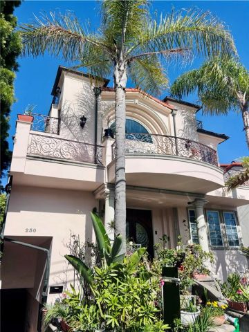 230 Ardmore Avenue, Hermosa Beach, CA 90254