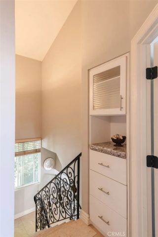 230 Ardmore Avenue, Hermosa Beach, CA 90254