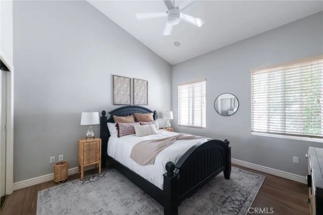 230 Ardmore Avenue, Hermosa Beach, CA 90254