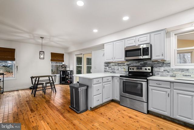 64 BARNETT DR, Elkton, MD 21921