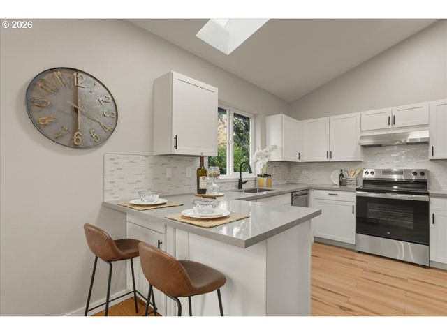 1163 Sw TOBIAS Way, Beaverton, OR 97003
