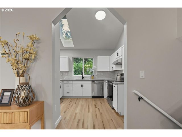 1163 Sw TOBIAS Way, Beaverton, OR 97003