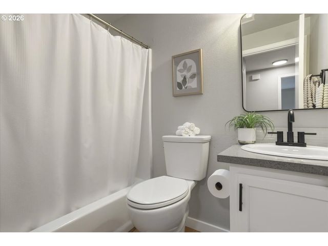 1163 Sw TOBIAS Way, Beaverton, OR 97003