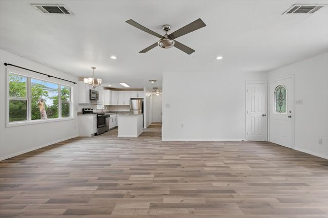 1918 Sena Street, Denton, TX 76201