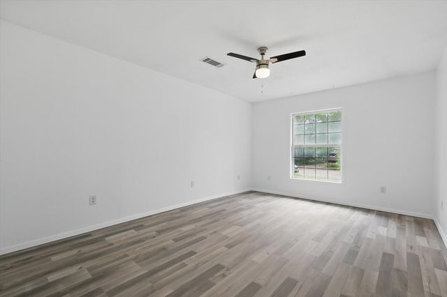 1918 Sena Street, Denton, TX 76201