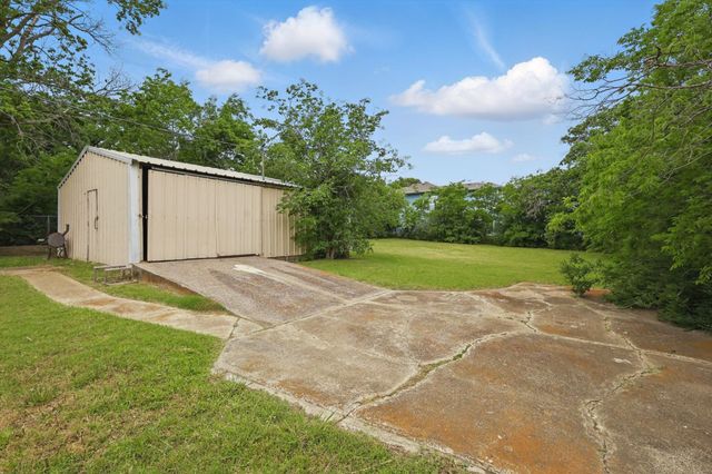 1918 Sena Street, Denton, TX 76201