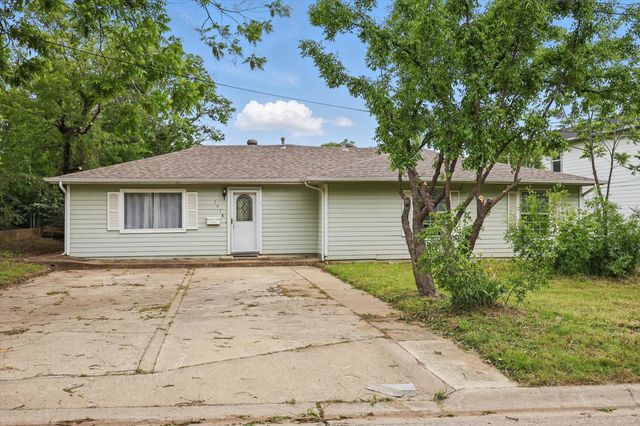 1918 Sena Street, Denton, TX 76201