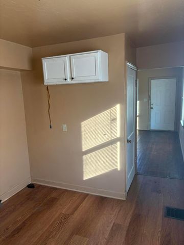 1437 E 19th Avenue, Columbus, OH 43211