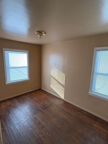 1437 E 19th Avenue, Columbus, OH 43211