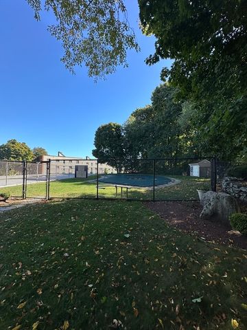 22 Chestnut Pl 306, Brookline, MA 02445