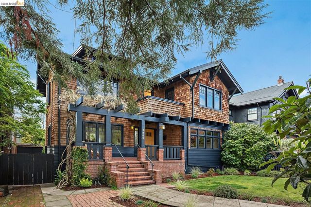 2962 Piedmont Ave, Berkeley, CA 94705