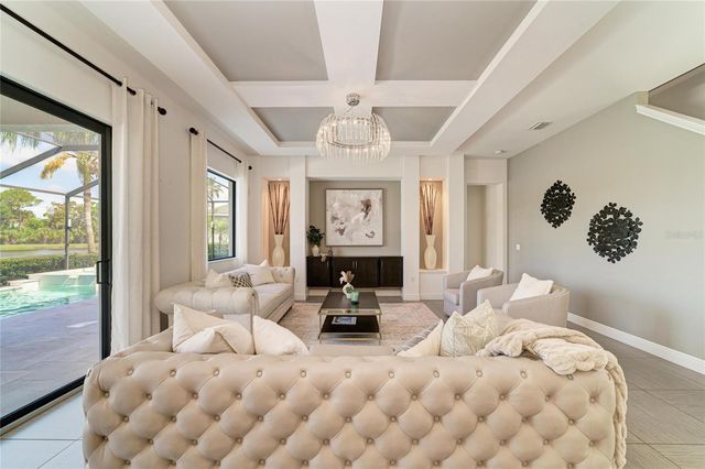 826 HONEYFLOWER LOOP, Bradenton, FL 34212