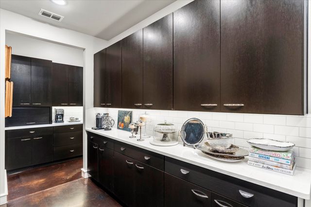 45 Palisades Boulevard, Longview, TX 75605