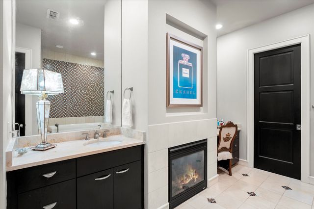 45 Palisades Boulevard, Longview, TX 75605