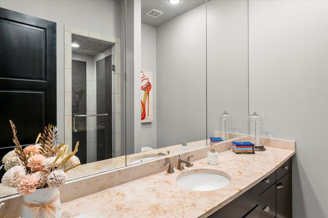 45 Palisades Boulevard, Longview, TX 75605