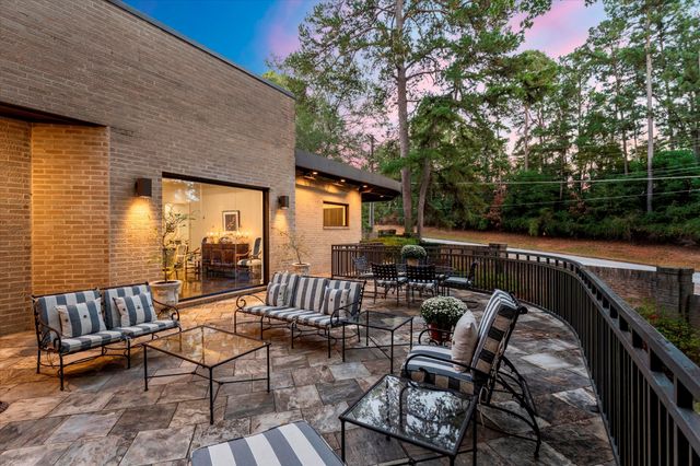 45 Palisades Boulevard, Longview, TX 75605