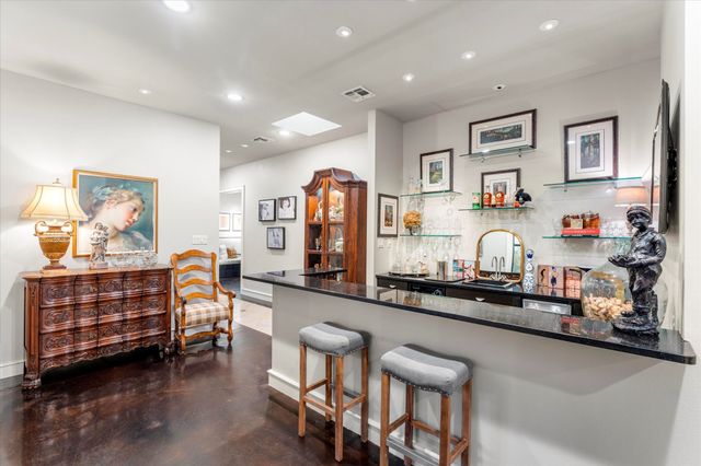 45 Palisades Boulevard, Longview, TX 75605