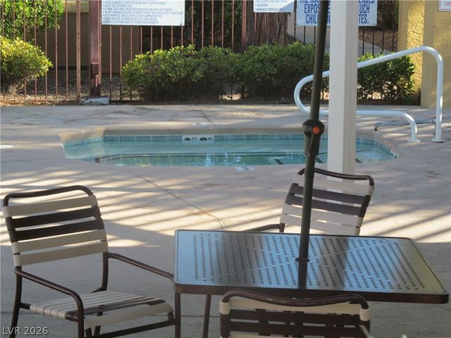 7950 West Flamingo Road 2048, Las Vegas, NV 89147