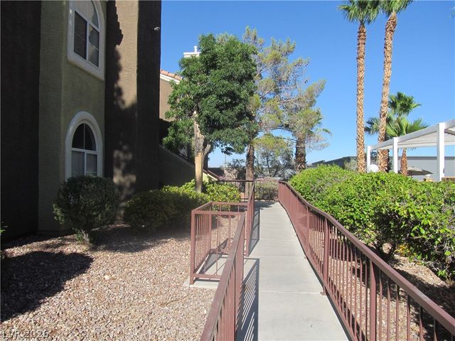 7950 West Flamingo Road 2048, Las Vegas, NV 89147
