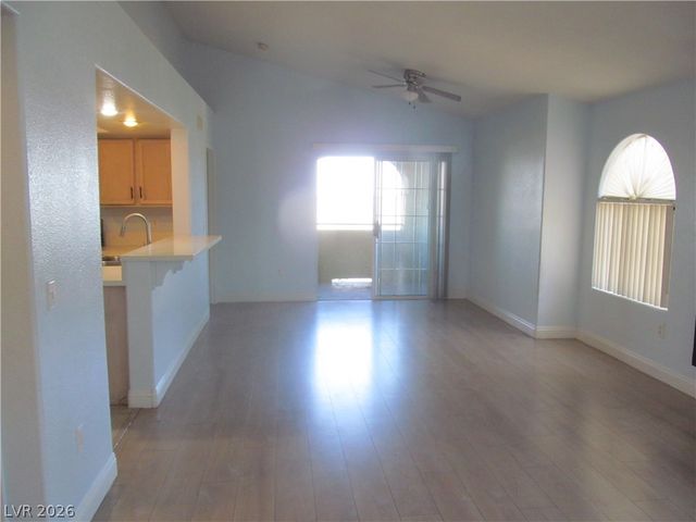 7950 West Flamingo Road 2048, Las Vegas, NV 89147