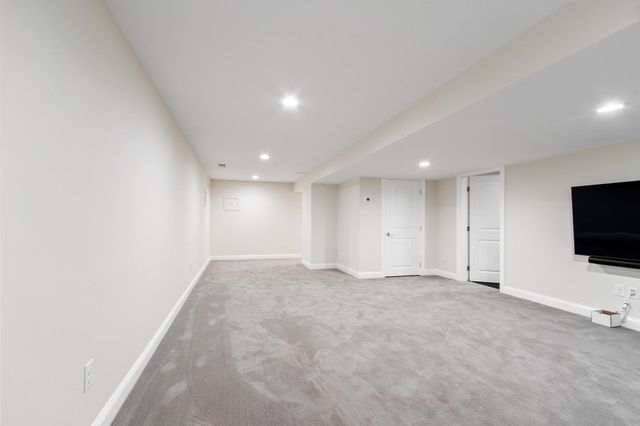 1 Garrison Way 1, Carlisle, MA 01741