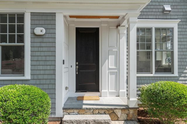 1 Garrison Way 1, Carlisle, MA 01741